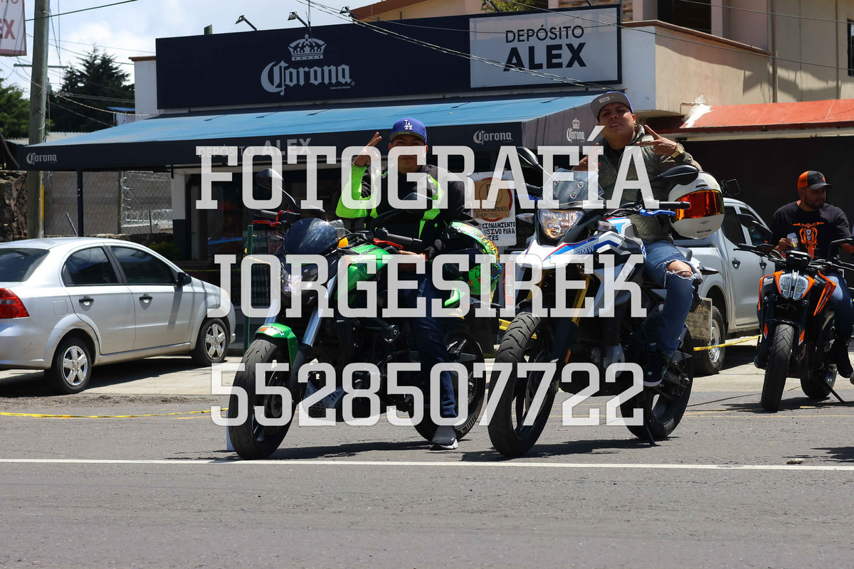 lee riveted ultimate 5 jeans