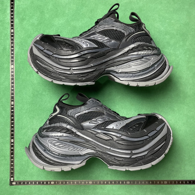416、Balenciaga Hamptons Worn-Out
