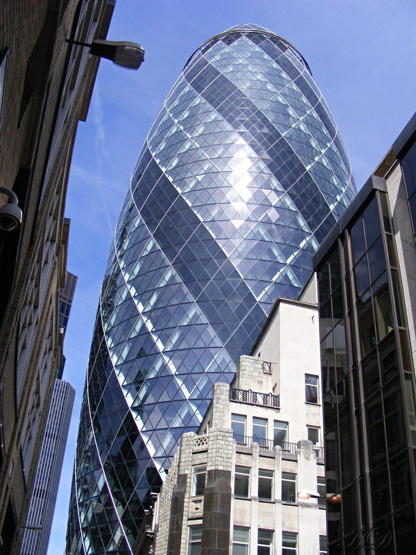 gherkin-building-HD.jpg