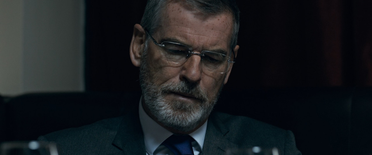 The Foreigner 2017 (1080p x265 10bit Tigole).mkv_snapshot_00.44.