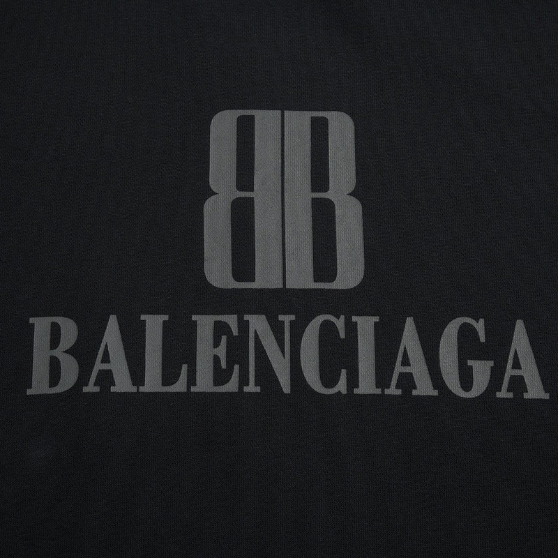 2025-08-13-03-04-IMG-8991