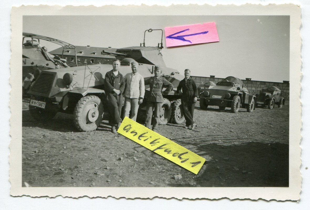 Deut. Funk-Schützen-Panzer mit Klapp-Rahmen-Ante