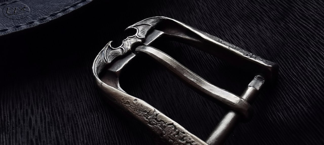 пряжка мышь4