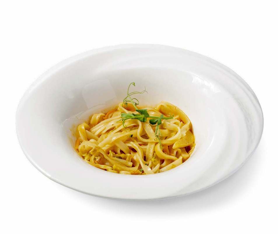 751. Spaghetti thai con verdure