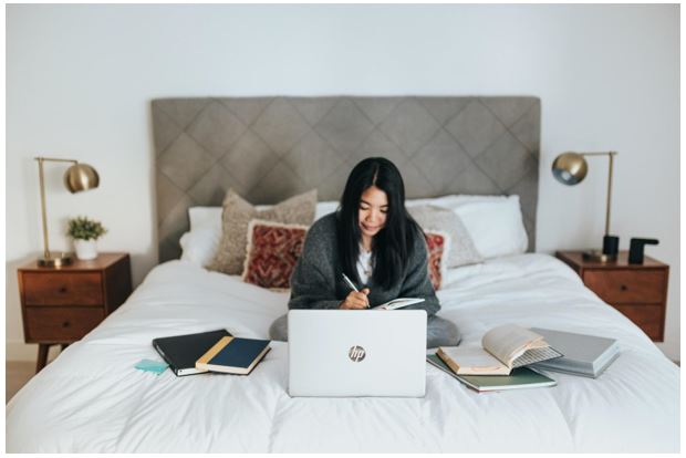 Guest Post: How to Handle a Chronic Illness as a Writer Guest Post: How to Handle a Chronic Illness as a Writer