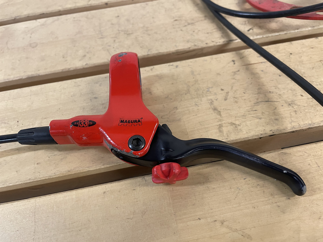 A98BD370-FD01-45C0-8789-291B2C9833D2