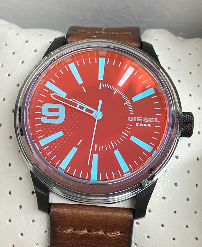 フェイスカラー Rien Diesel Men's RASP NSBB Iridescent Crystal Black Dial Leather Band