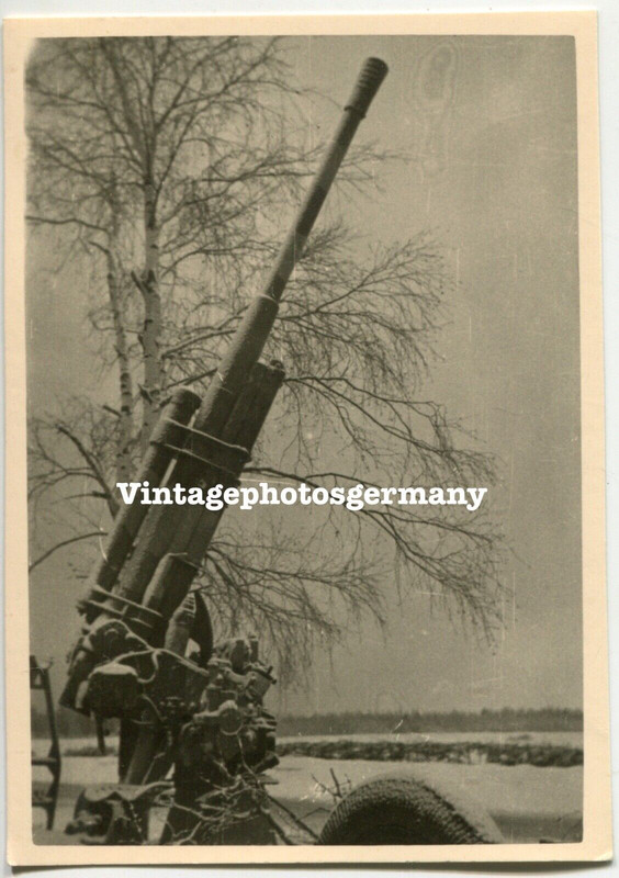 Foto Russland russisches Beute - Flak - Geschütz Artillerie Kanone