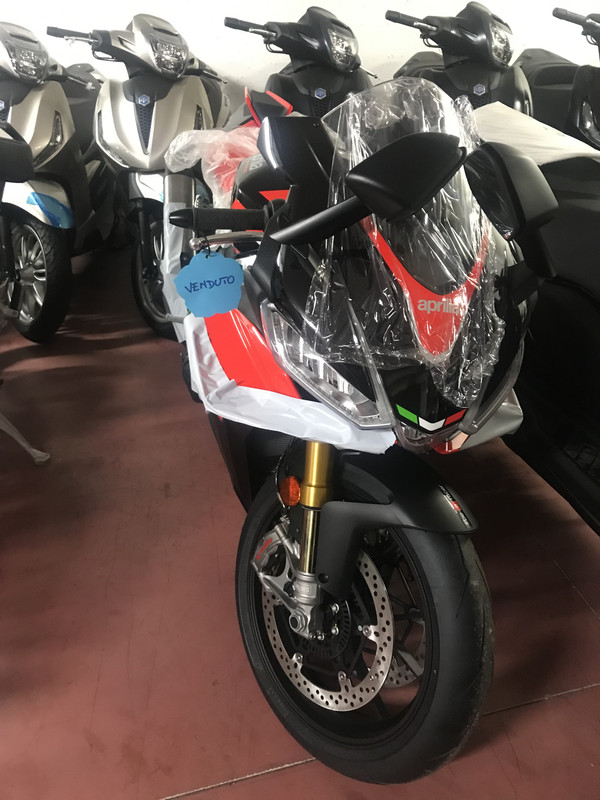 85B76297-AAAA-4ABF-A42F-EF65131B8FEF