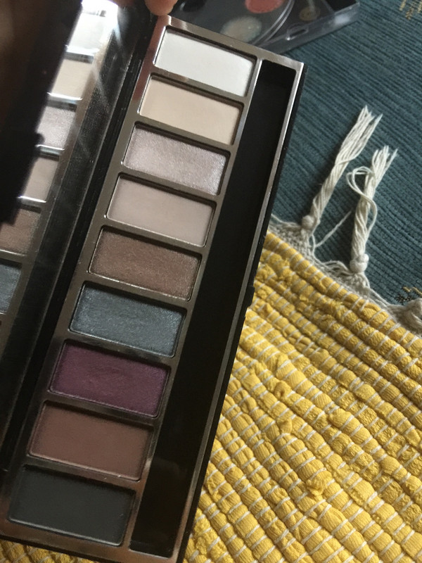 A6A9F9F8-0BE4-4024-88C0-69BB13C727B2