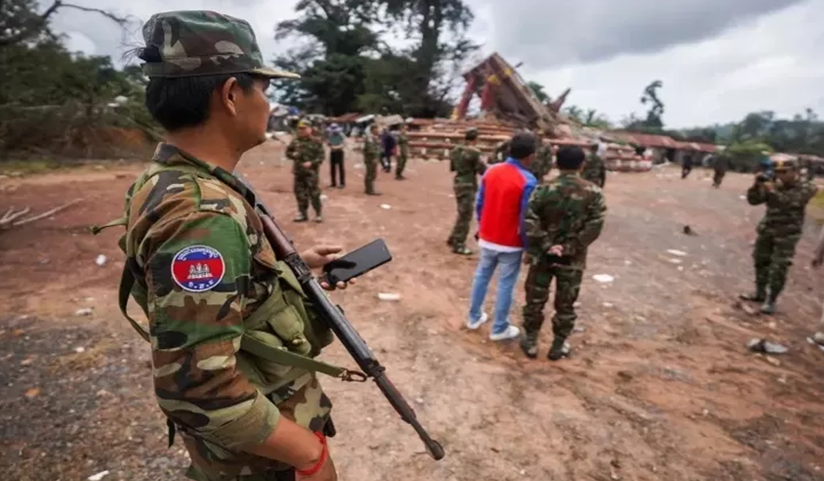 Pemulangan Sebagian Tentara dan Tuntutan Kamboja