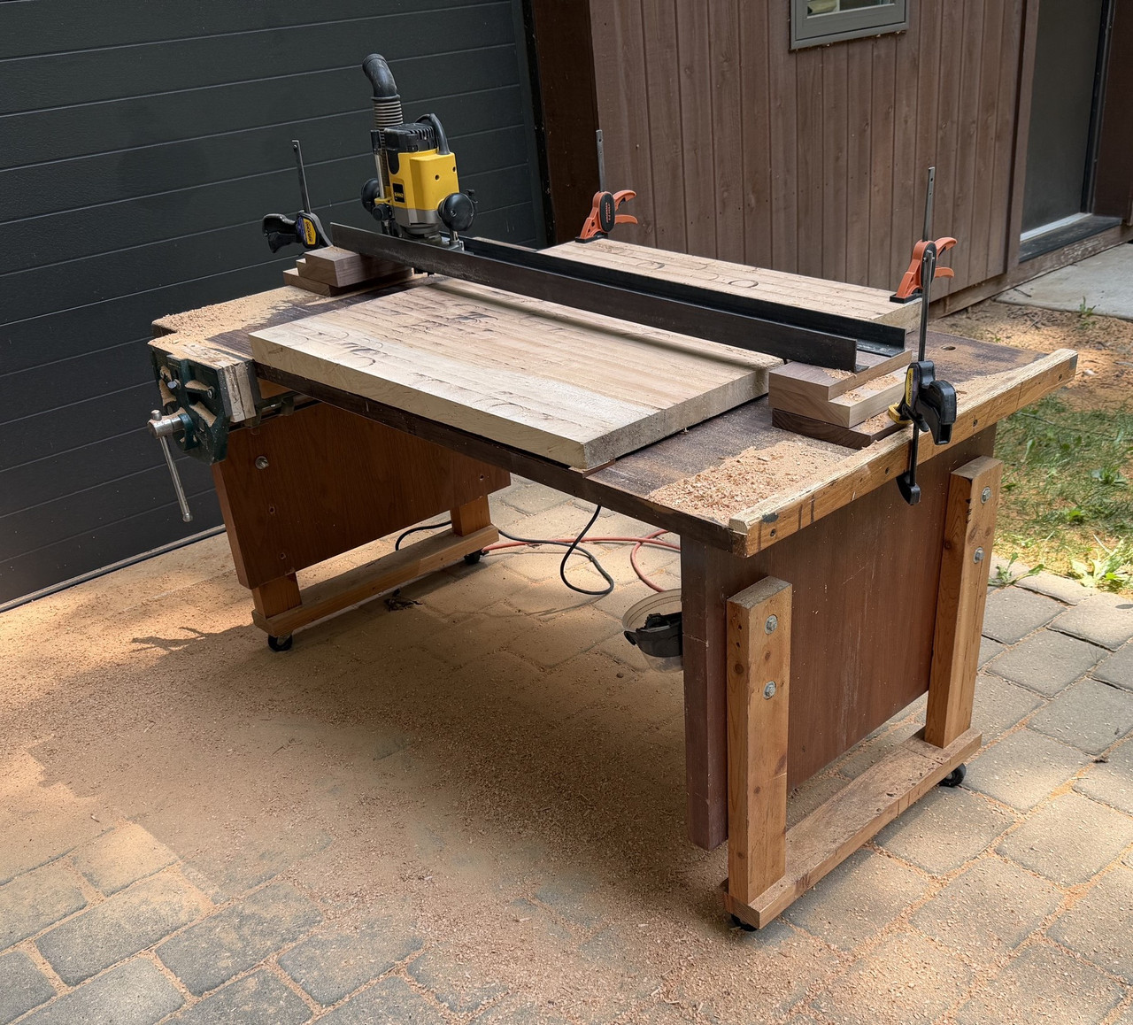 Router plane