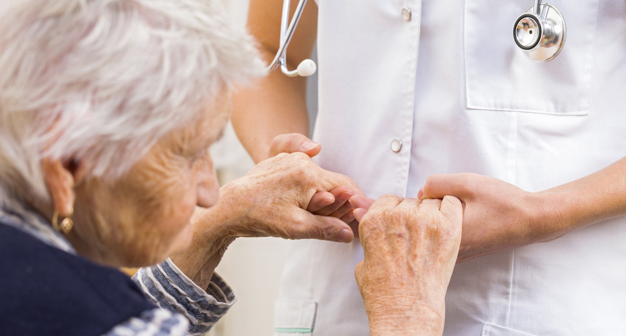 Síntomas del Parkinson, perder el olfato es solo uno