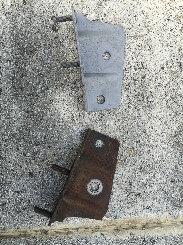 Restauration 4L (439)