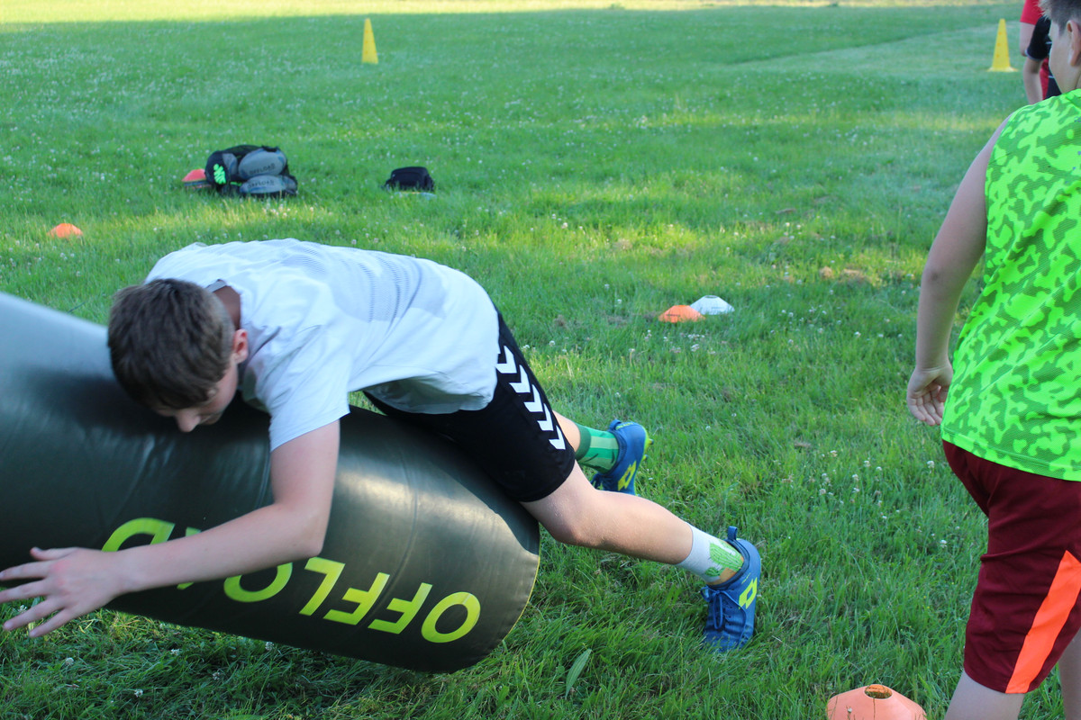 Rugby Slovakia Slovensko ragby sport trening Bratislava Nitra Sala Zilina Trnava Dunajska Streda American football Wrestling Juda Crossfit Fitness Liga Turnaj