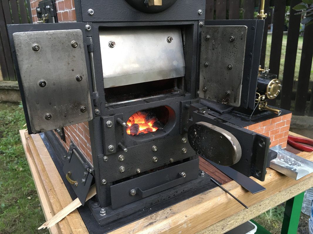 161EF356-F163-44FD-BDF7-A256C566CBD2