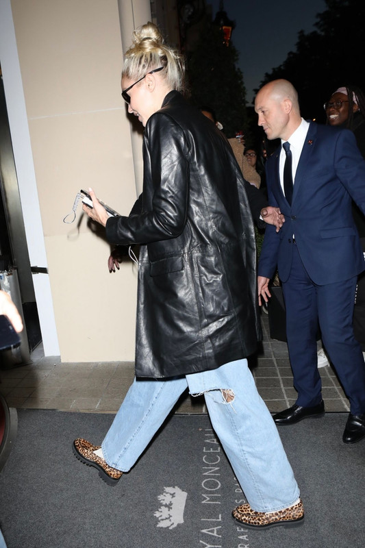 1723BDCF-2ADC-44E4-A603-2EC2FBA3C8E1