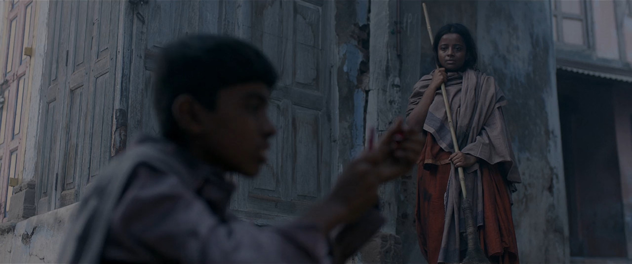 Chalo Jeete Hain 2018 WebRip [Hindi + Tamil + Telugu + English] 480p, 720p ESub Screenshot