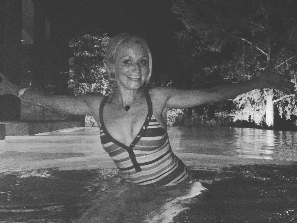 38-EE260-A-ED9-D-4991-8861-FDD69332173-E