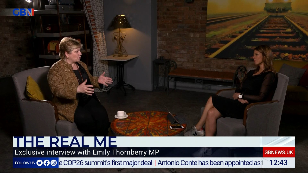 11.02 - 12.00.00 - The Briefing With Gloria De Piero. Your must-watch....ts_snapshot_44.59.734