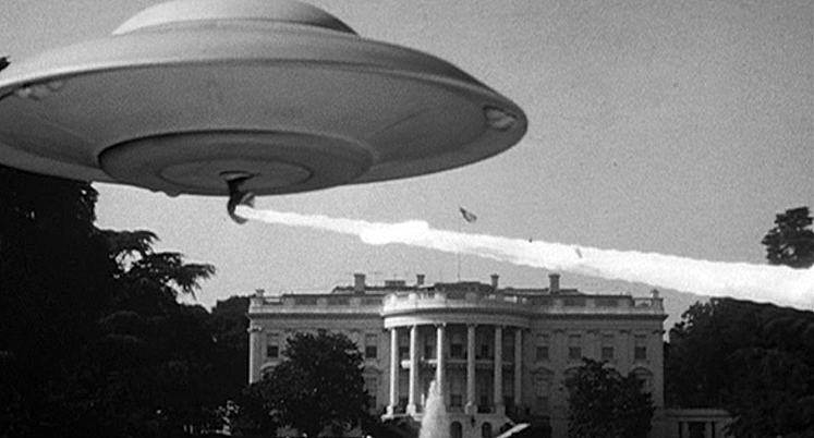 EARTH-VS-FLYING-SAUCERS-FLYING-SAUCER-2-FOTOR.png