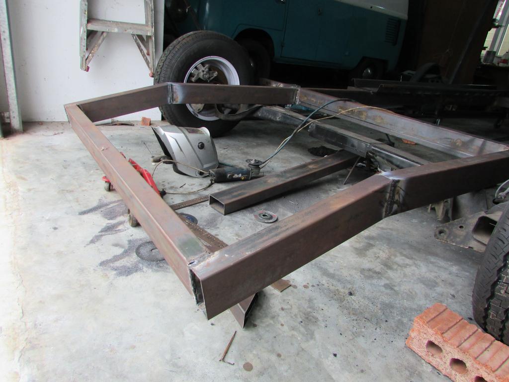 Bed stiffining and rails (3)