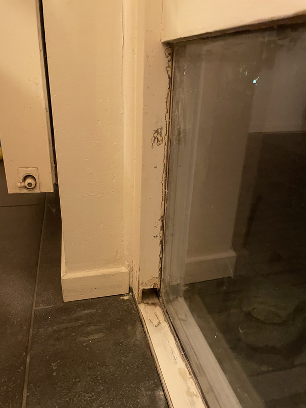 60DAC938-9A96-4B06-85D8-03CD40EDF647