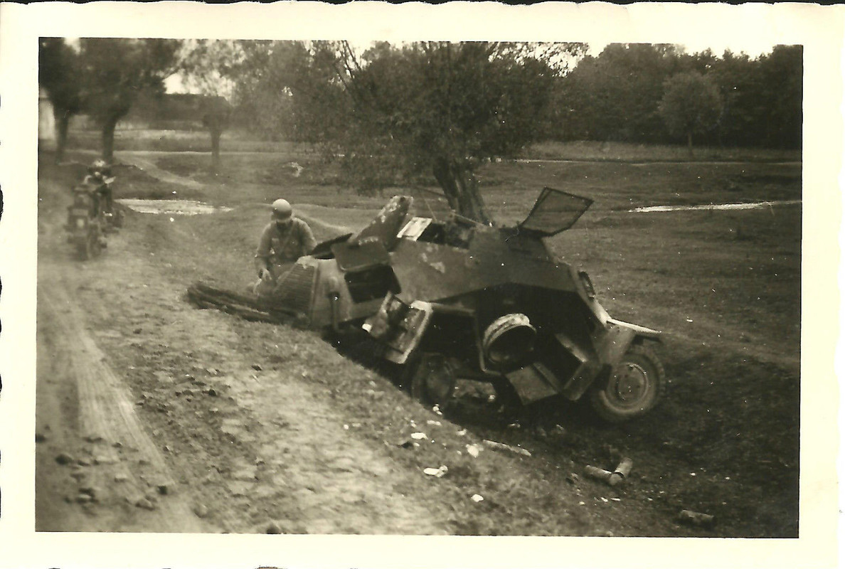 Foto Sdkfz 4 Rad Panzerspäh Abschuss Kampf Rawa-