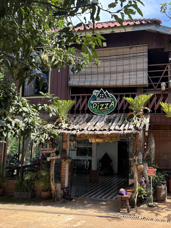 Pizza Bungalow
