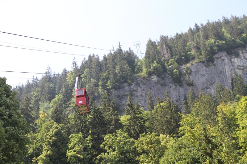 LAUTERBRUNNEN- ISENFLUH- SULWALD - VOLVEMOS A SUIZA! + PUY DU FOU, ORADUR SUR GLANE, SAINT EMILION...Y ASTURIAS (1)