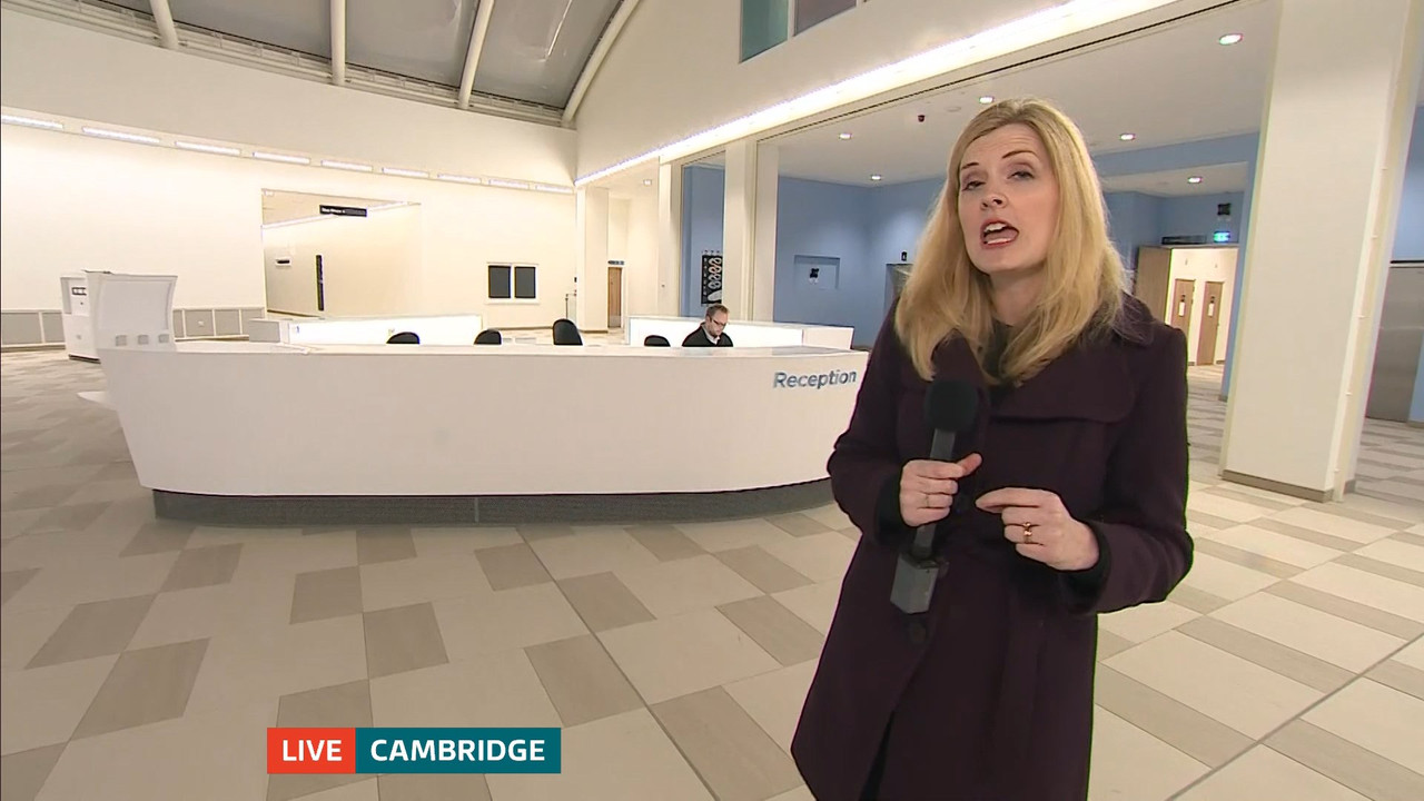 25 January - 18.00.00 - ITV News London. The latest news and wea