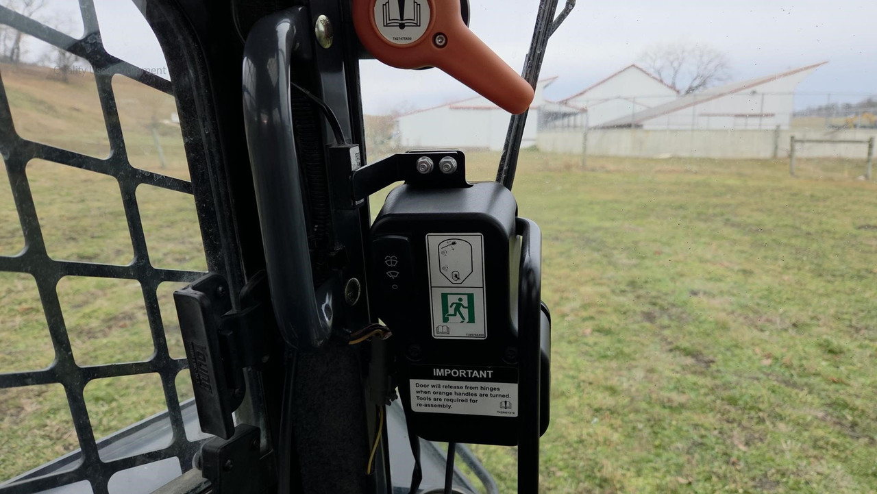 Vehicle thumbnail 68