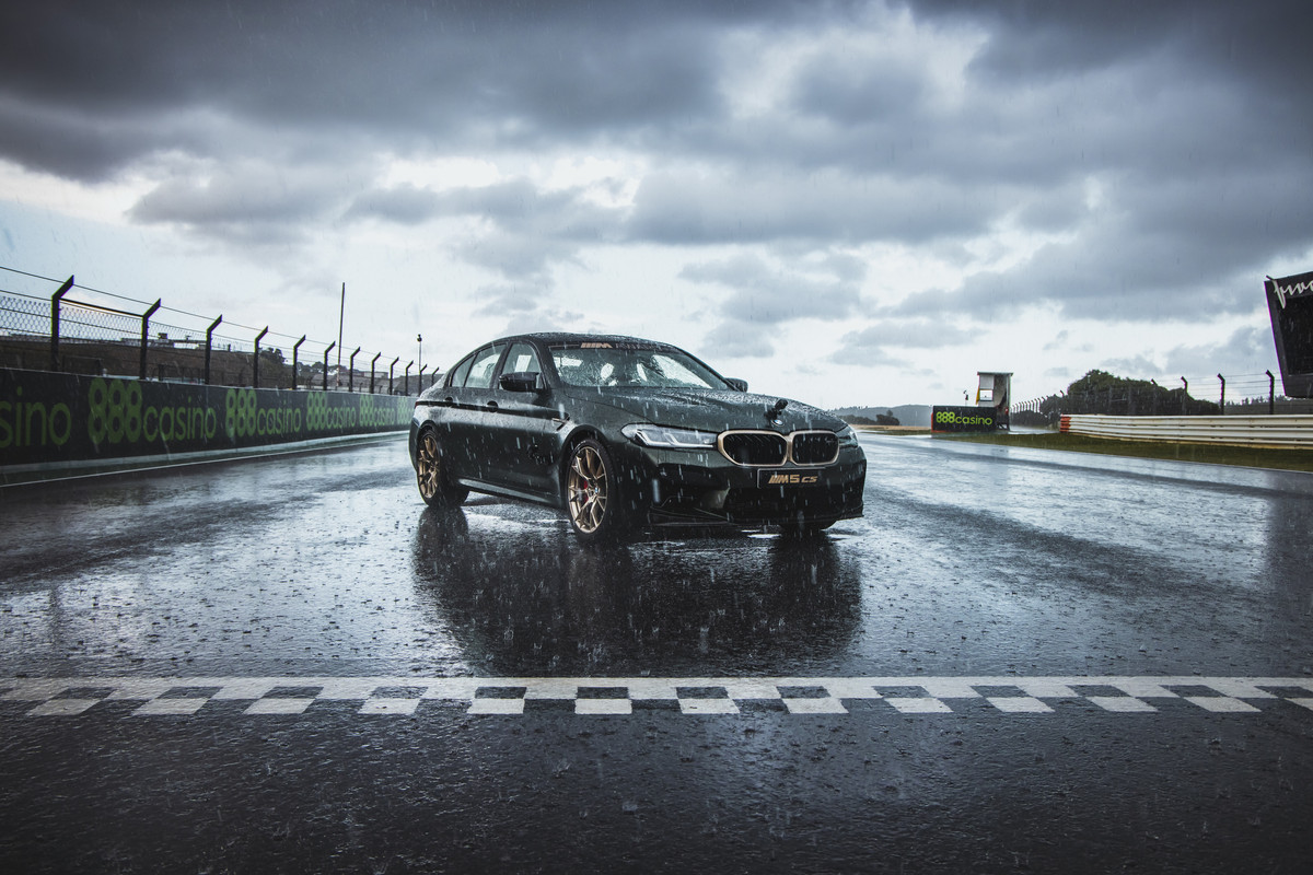 P90418374_highRes_portimo-por-15th-apr