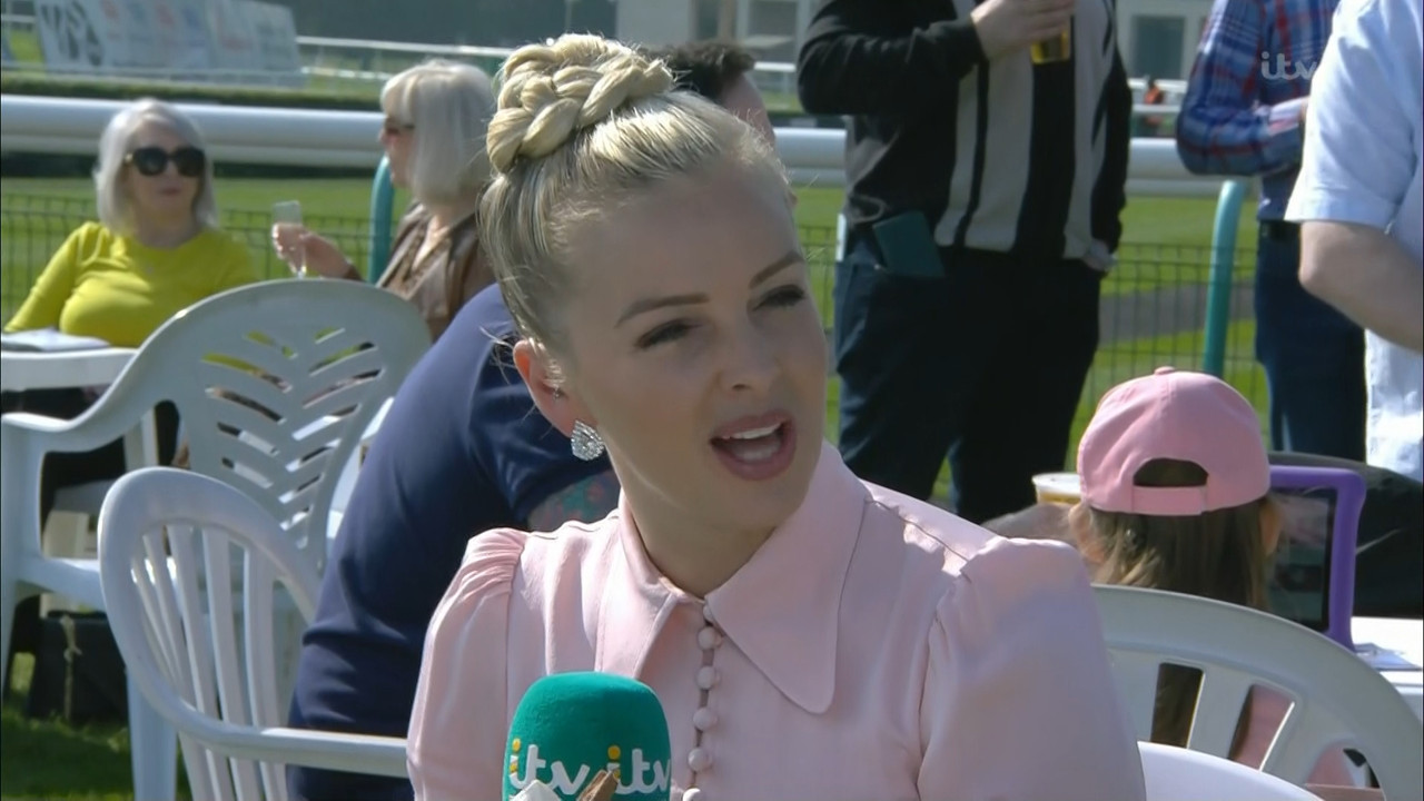 ITV Racing Live from Doncaster_20220326_13001600.ts_snapshot_00.03.08.682