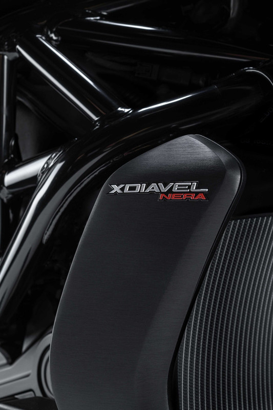 Лимитированный мотоцикл Ducati XDiavel Nero 2022