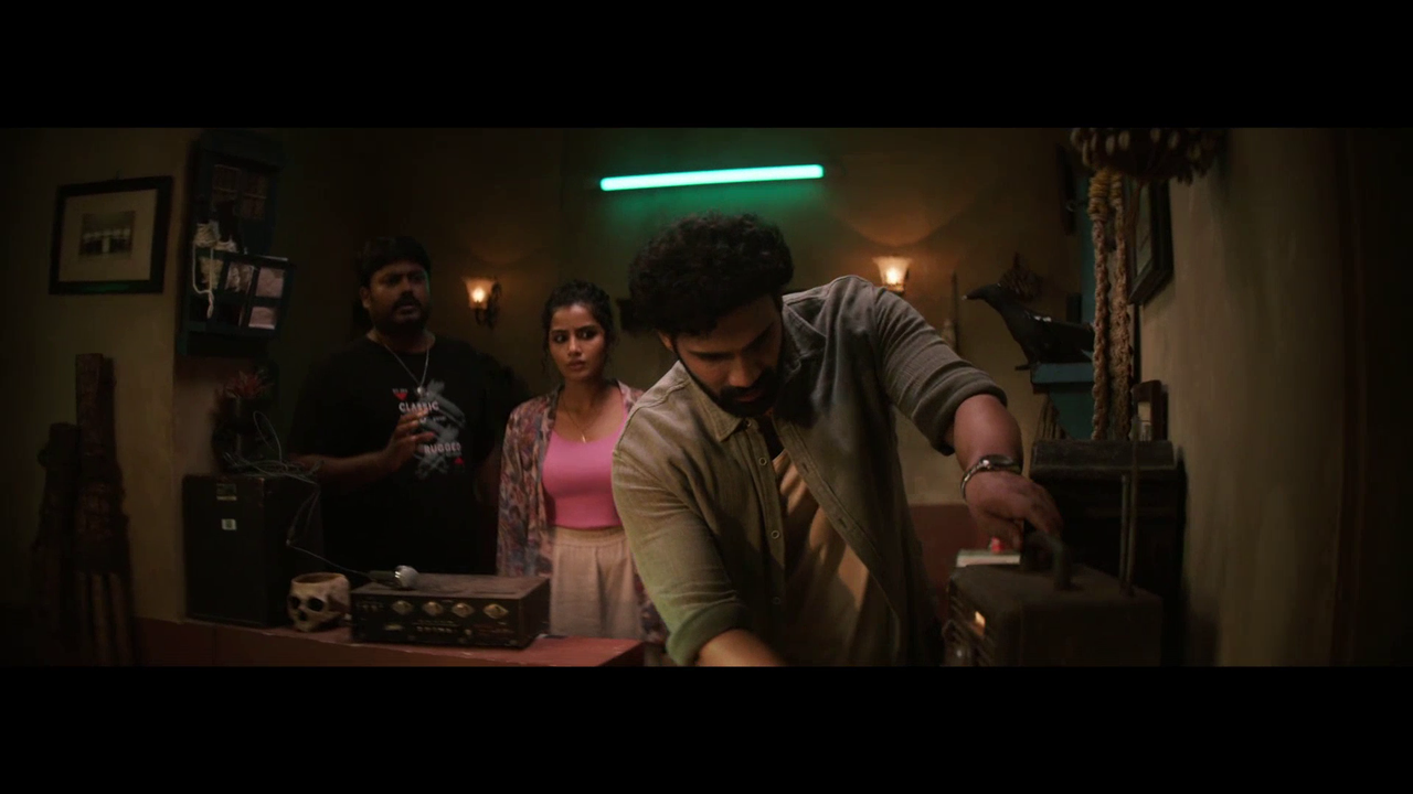 vlcsnap 2025 11 09 19h14m14s166