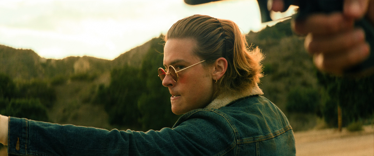 Under Fire 2025 BDRip 1080p sele Zen mkv snapshot 00 22 12 206