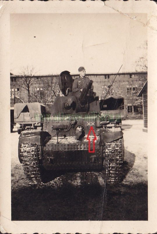 Foto Deutscher Panzer Tank Panzerkampfwagen PzKpfw II mit Zweiabschüssen
