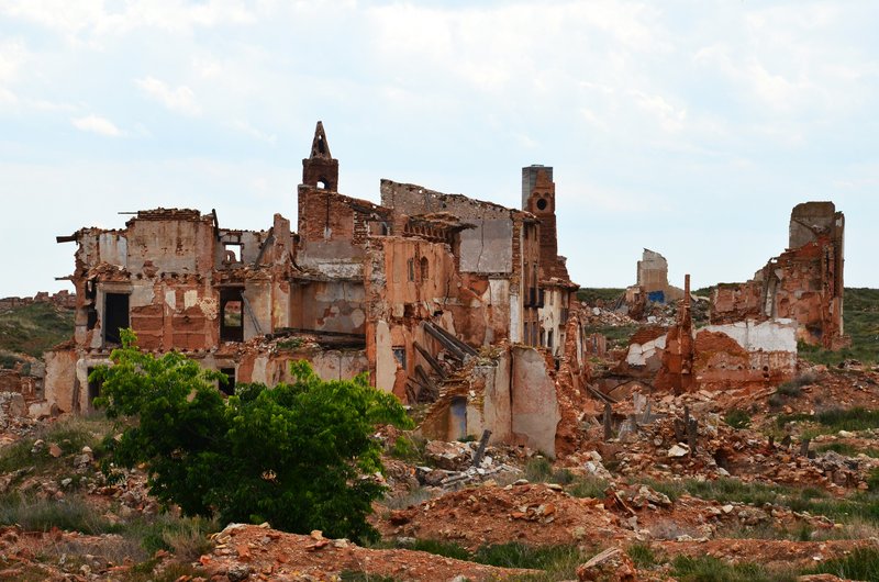 BELCHITE VIEJO-24-4-2014-ZARAGOZA - Pueblos y lugares abandonados/deshabitados-2011 AL 2024 (6)