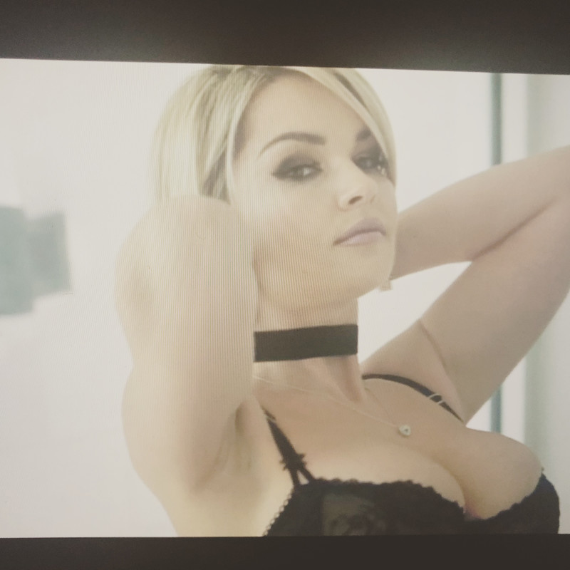 F60FD6AA-9669-4B8F-83A2-0FFF908BD056