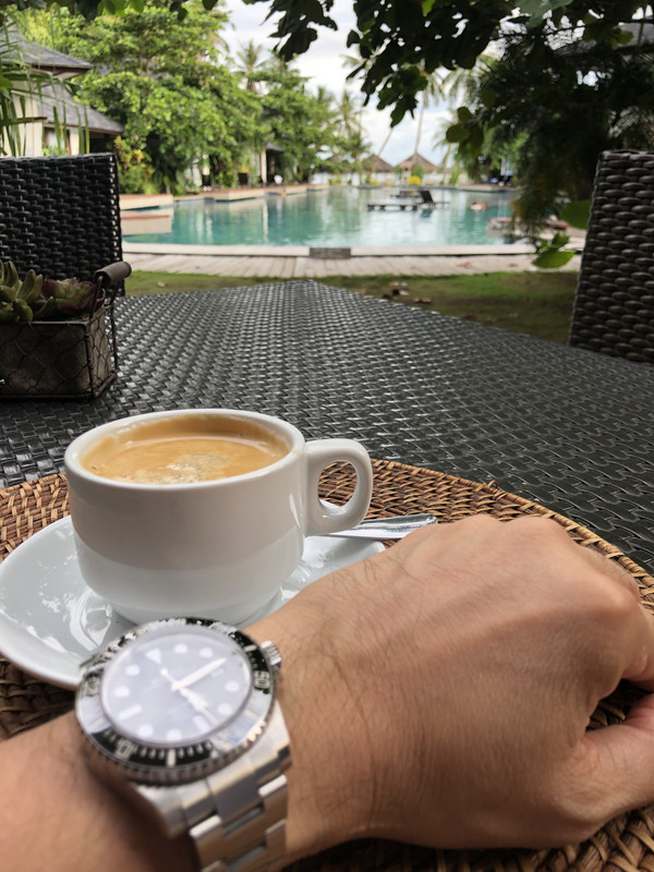 EDC00FF9-9824-4E55-92A5-808427C5A314