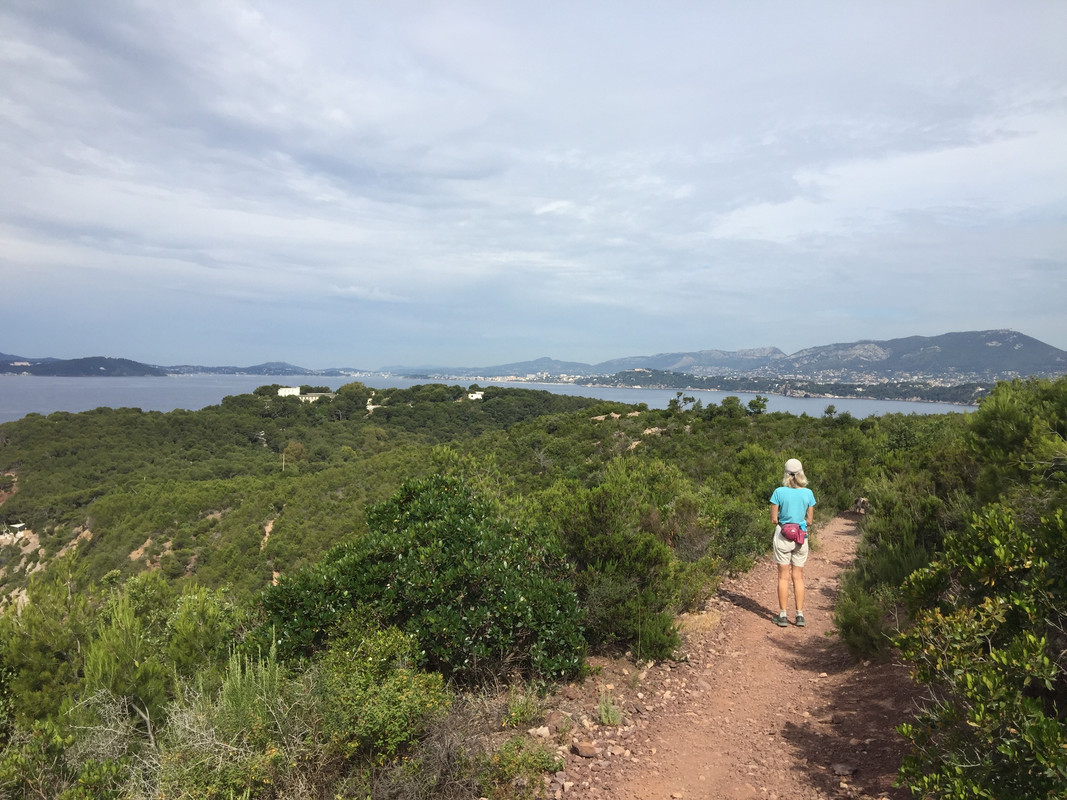 0C435288-F522-49CB-BC1A-056E67BB3BB8