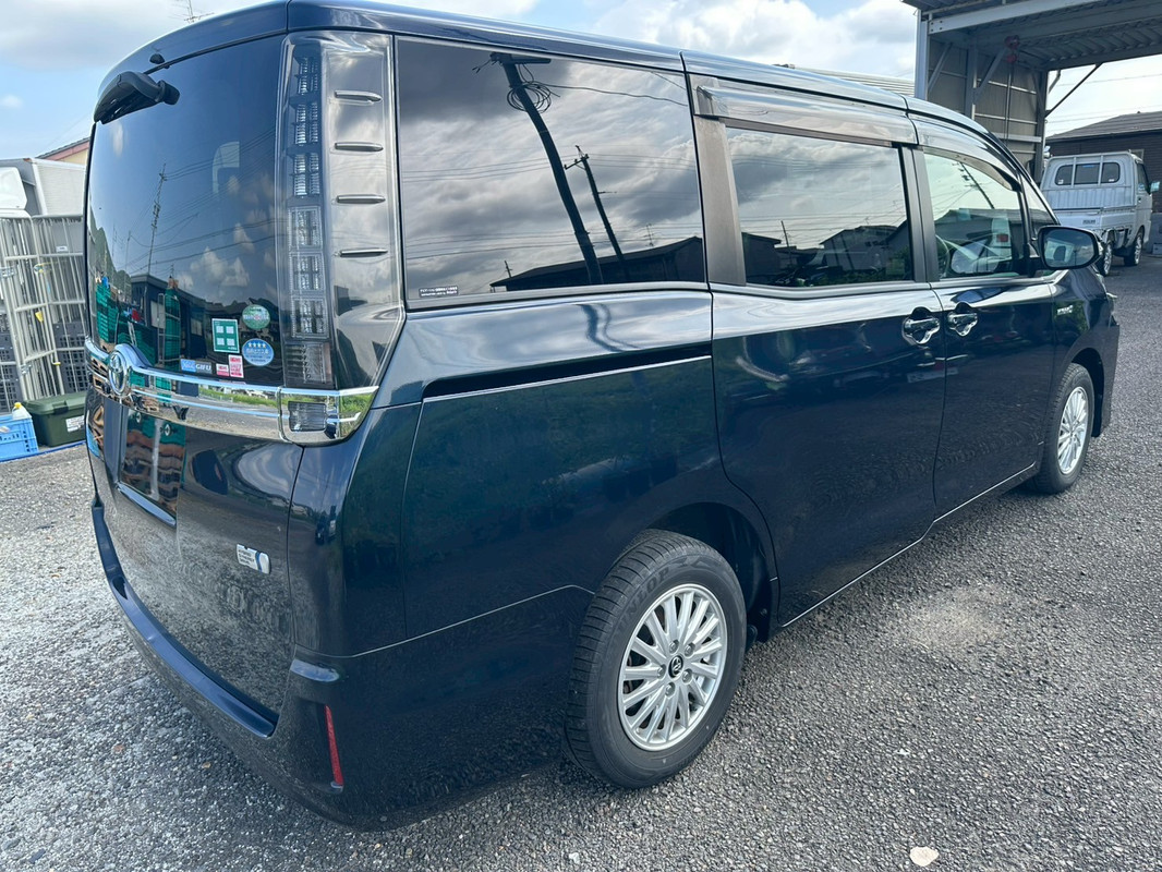 LINE_ALBUM_ヴォクシー_250907_19