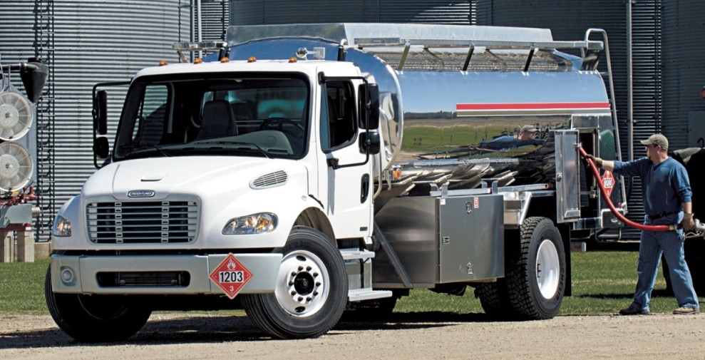 Freightliner-Business Class M2-Tanker (с 2002)