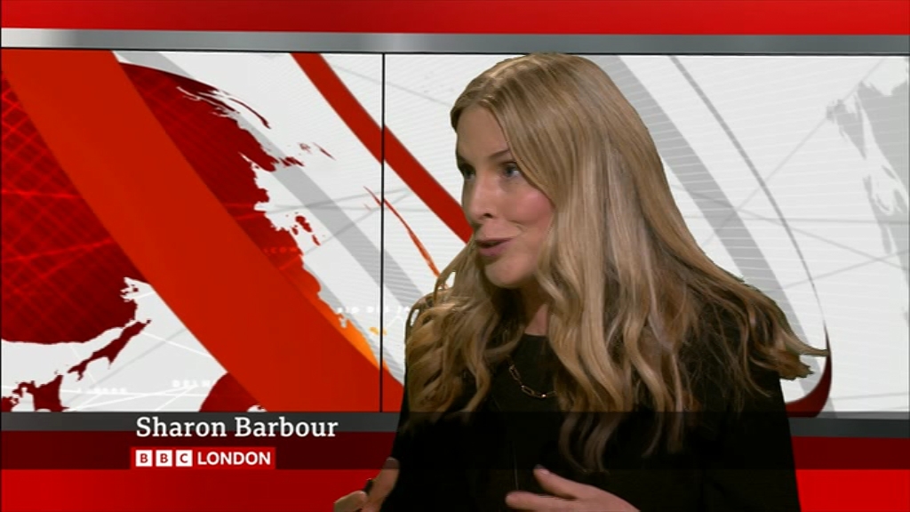BBC London News_20220914_23002310.ts_snapshot_04.02.383