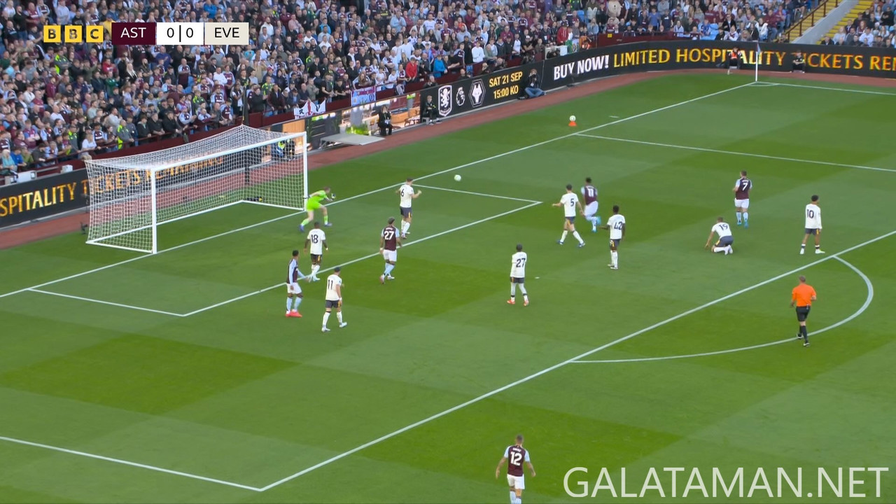 09-14_23-27-00_BBC One HD_Match of the Day (90min).ts_snapshot_00.21.35.782