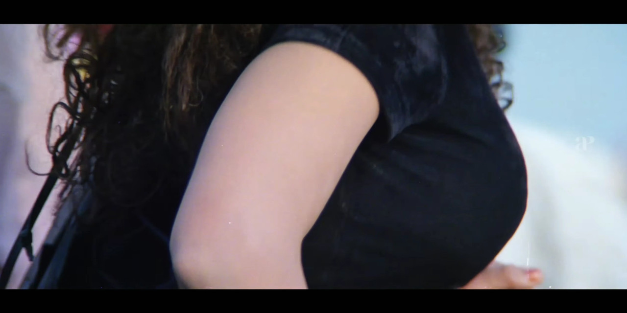 Screenshot_2021-05-25-15-56-18-980_com.mxtech.videoplayer.pro