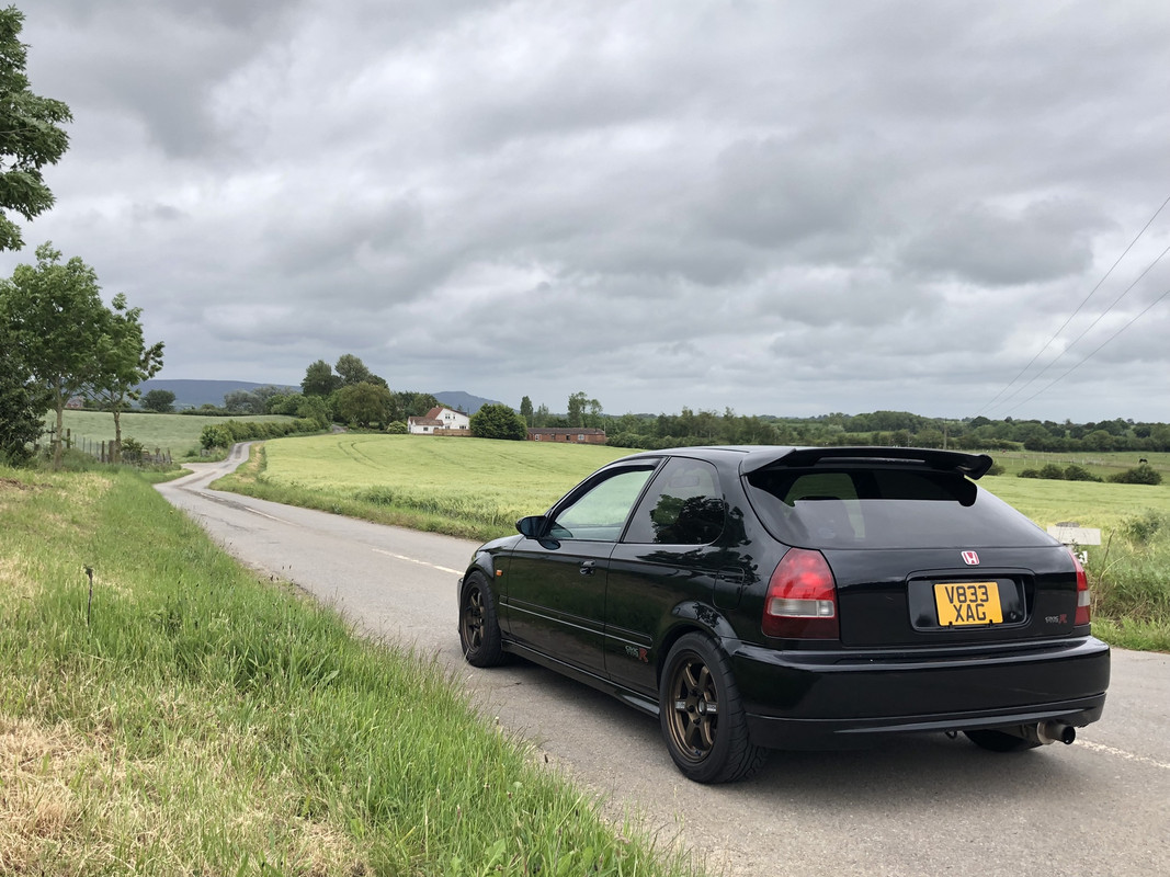 AC6EB44A-2607-4E8A-9812-C622D48911DF