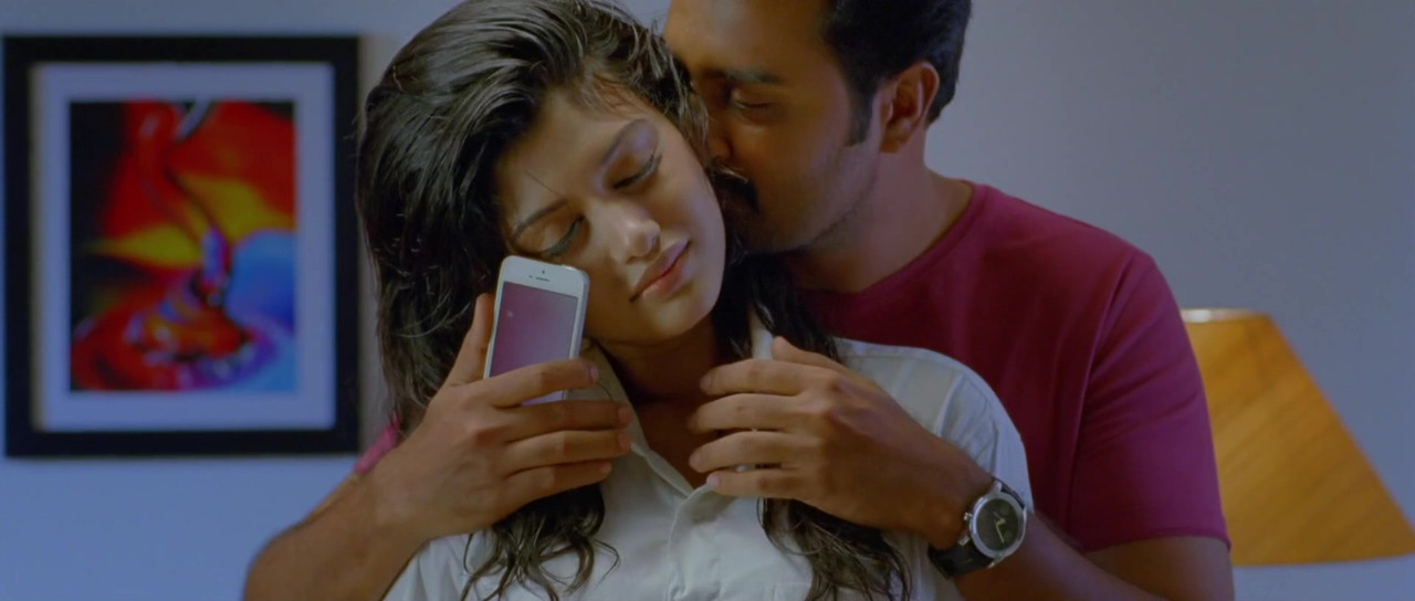 Oviya in Pulivaal[2014] Itunes rip.mkv_20210424_114312.665