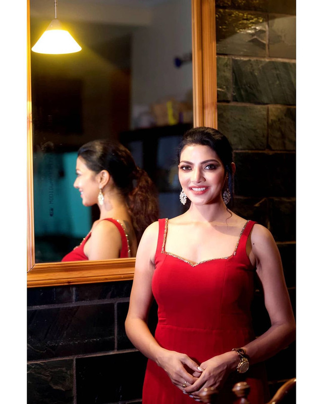 35-BB8-B85-3-A2-D-4-FA1-8-E67-78760-CA3-